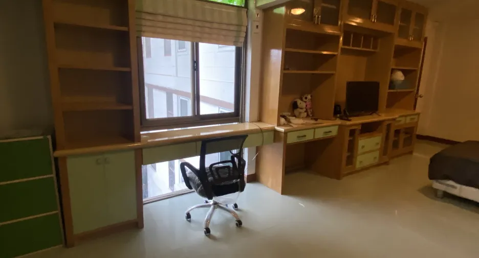 Reihenhaus zur Miete mit 4 Zimmer in Bang Khen, Bangkok