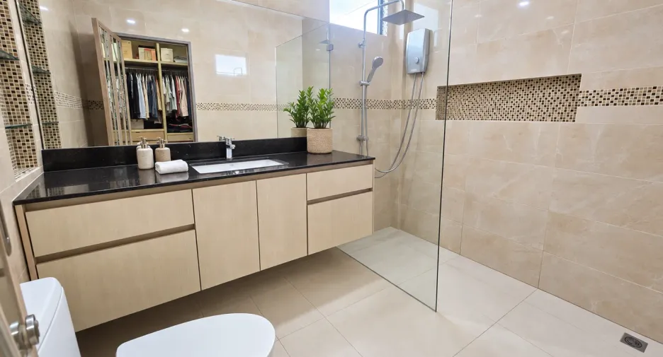 For sale 3 bedrooms house in Mueang Phuket, Phuket
