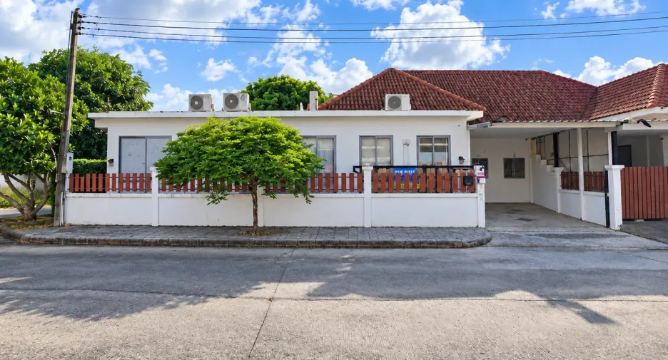 For sale 3 bedrooms house in Mueang Phuket, Phuket
