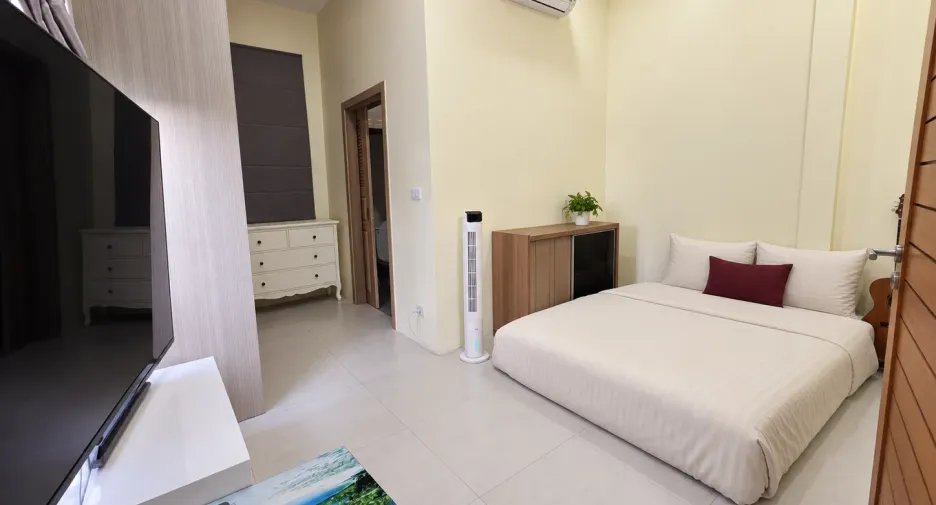 For sale 3 bedrooms house in Mueang Phuket, Phuket