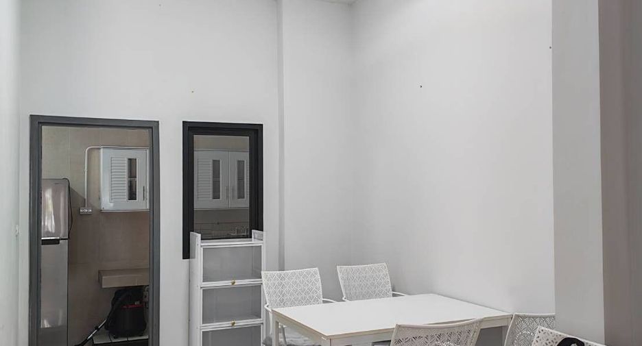 出租 3 卧室 独立屋 在 塔朗, 普吉