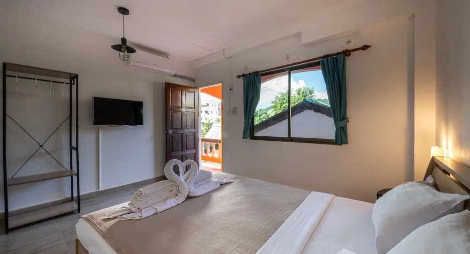 À vendre 13 chambres hôtel à Kathu, Phuket