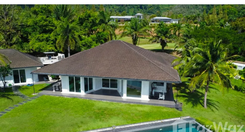 À vendre et à louer 4 chambres villa à Kathu, Phuket