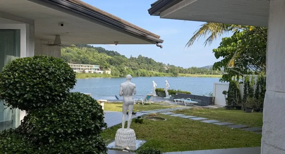 À vendre et à louer 4 chambres villa à Kathu, Phuket
