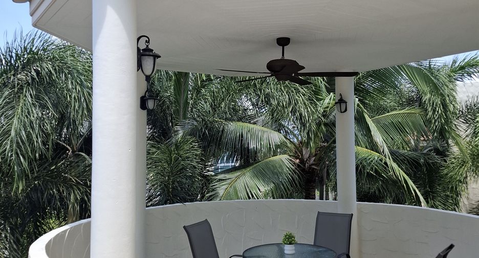 For rent 3 ベッドルーム villa in Mueang Phuket, Phuket