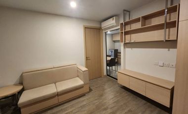 À louer 1 chambre condo à Yan Nawa, Bangkok