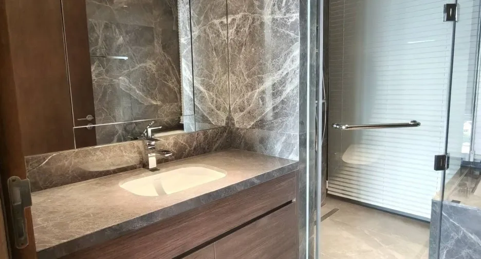 For sale and for rent 1 bed condo in Bang Rak, Bangkok