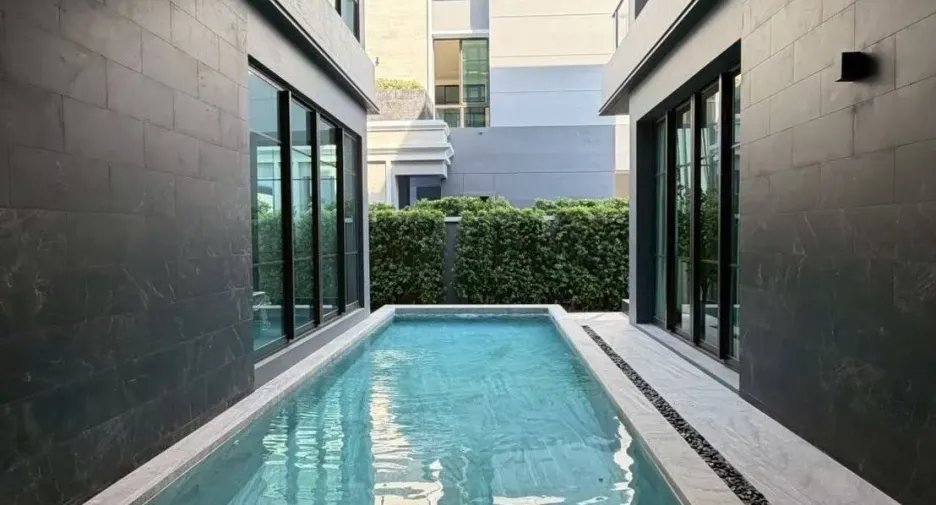 For rent 5 ベッドルーム house in Suan Luang, Bangkok