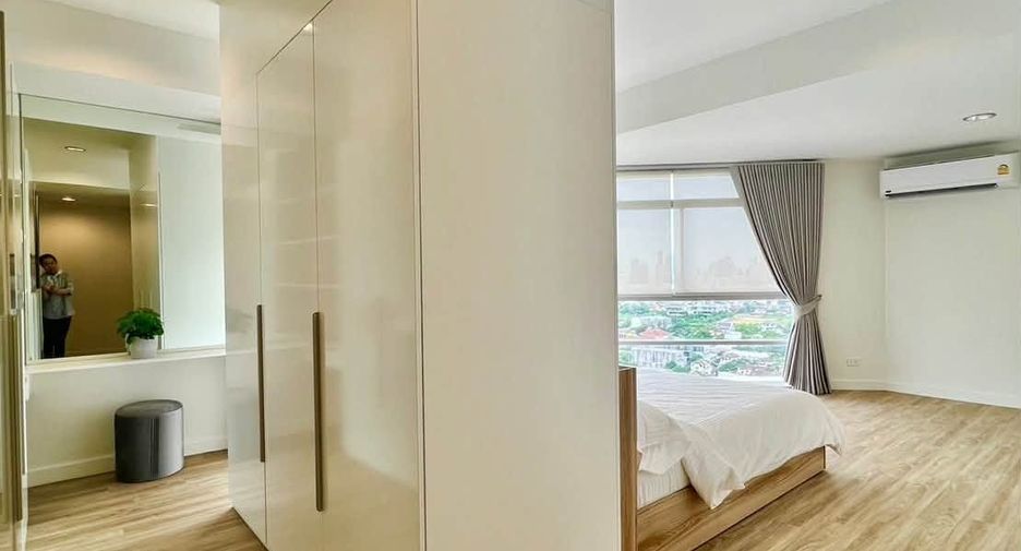 ขาย 4 ห้องนอน คอนโด ใน วัฒนา, กรุงเทพฯ