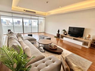 Condo en venta de 4 habitaciones en Watthana, Bangkok