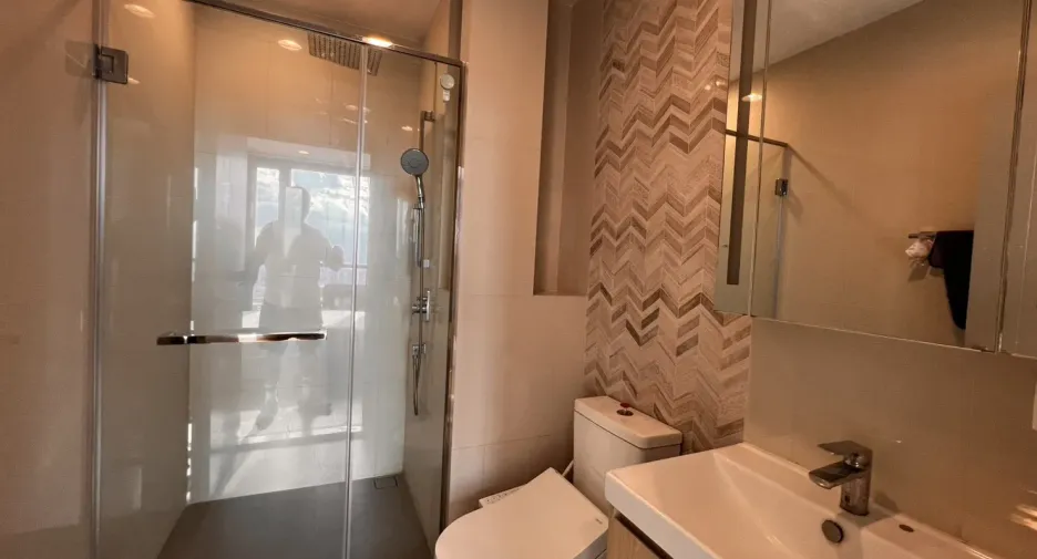 For rent 1 Beds condo in Khlong Toei, Bangkok
