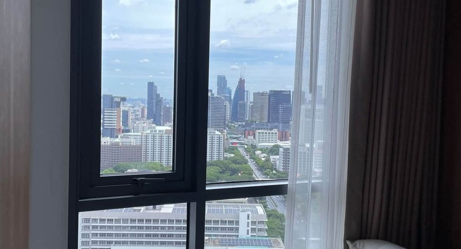 For rent 1 bed condo in Bang Rak, Bangkok