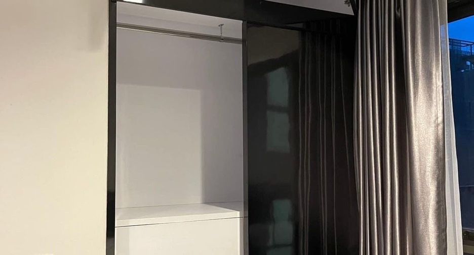 For rent 1 Beds condo in Huai Khwang, Bangkok