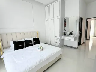 For sale 3 bedrooms house in Bang Lamung, Chonburi
