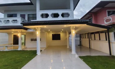 À louer 4 chambres maison à Bang Lamung, Chonburi