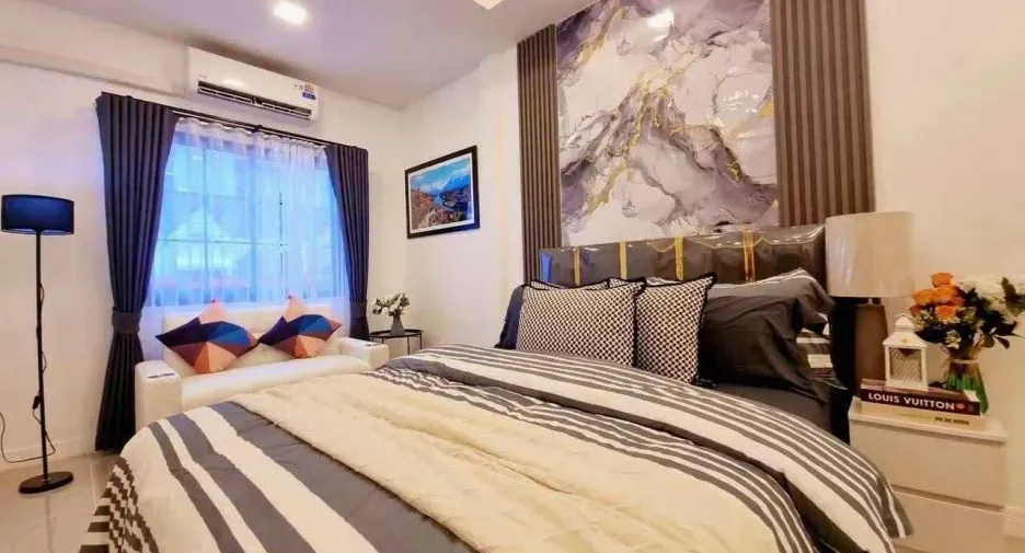 For sale 3 bedrooms townhouse in Bang Lamung, Chonburi