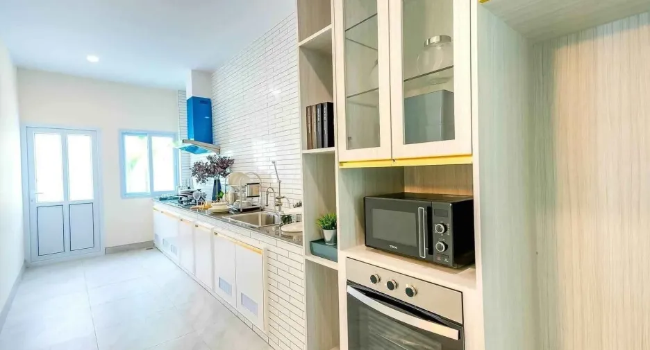 出租 5 卧室 独立屋 在 Sattahip, Chon Buri