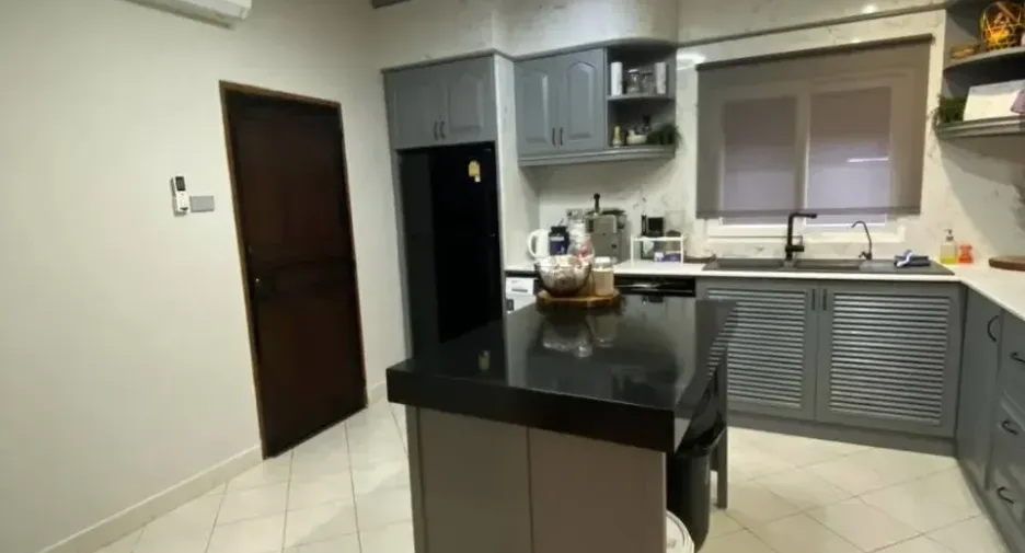 Casa en venta de 4 habitaciones en Bang Lamung, Chonburi