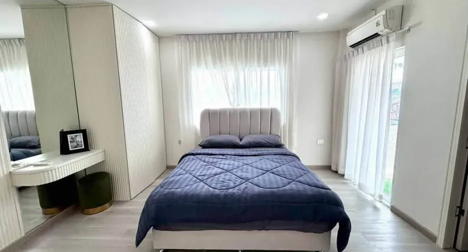 For rent 4 bedrooms house in Bang Lamung, Chonburi