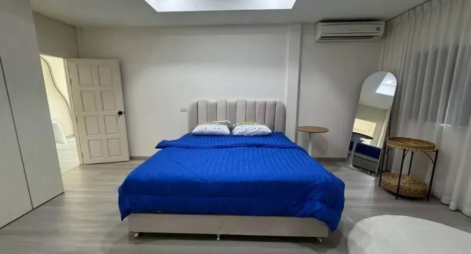 For rent 4 bedrooms house in Bang Lamung, Chonburi