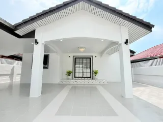 À vendre 3 chambres maison à Bang Lamung, Chonburi