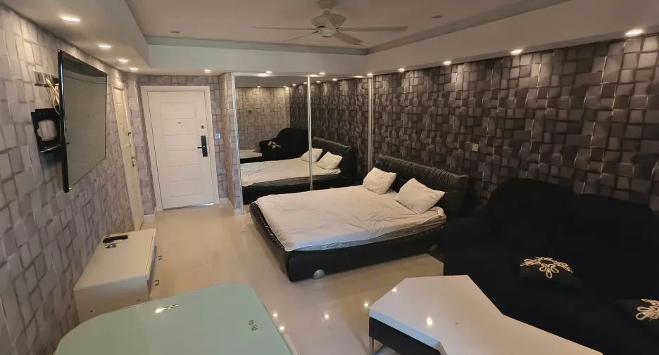 Wohnung zum Kauf mit 2 Zimmer in Bang Lamung, Chonburi