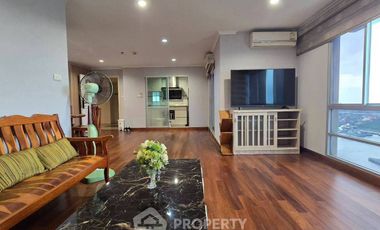 Condo en venta de 3 habitaciones en Yan Nawa, Bangkok