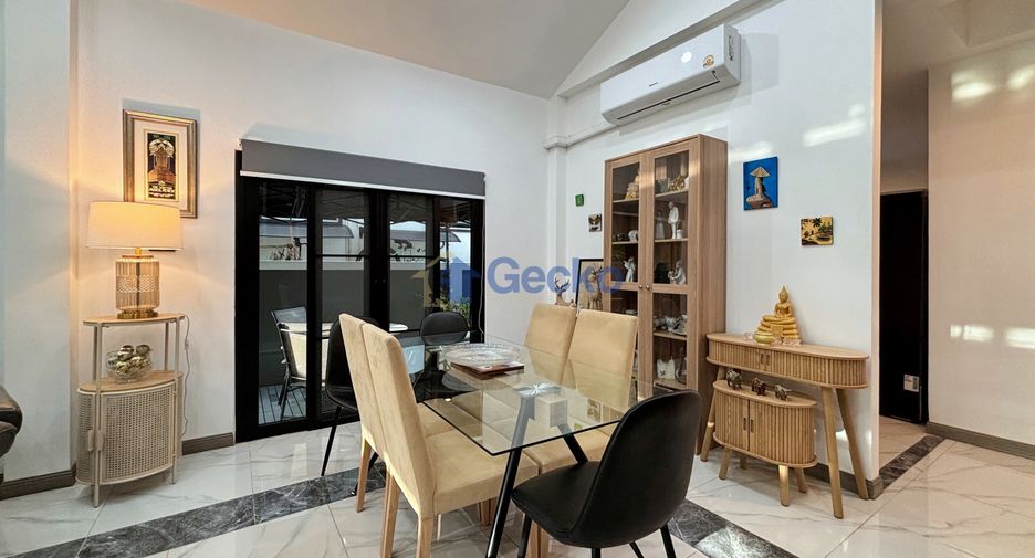 For sale 4 bedrooms house in Bang Lamung, Chonburi
