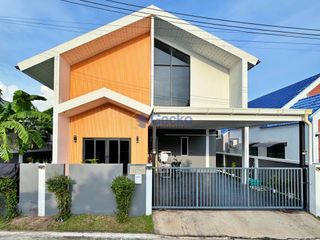 For sale 4 bedrooms house in Bang Lamung, Chonburi