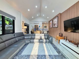 For sale 4 bedrooms house in Bang Lamung, Chonburi