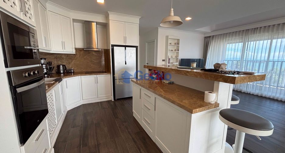 For sale 2 bedrooms condo in Jomtien, Pattaya
