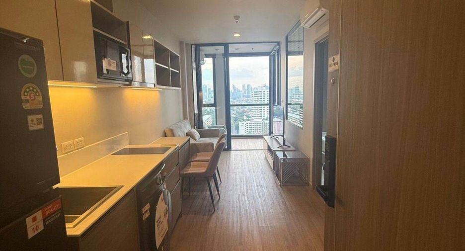 Wohnung zur Miete mit 1 Zimmer in Sathon, Bangkok