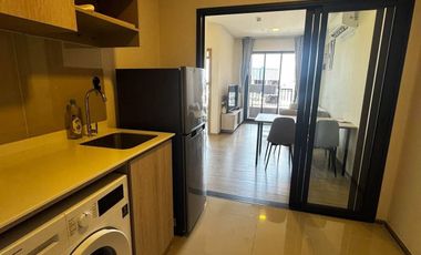 Condo en alquiler de 2 habitaciones en Watthana, Bangkok