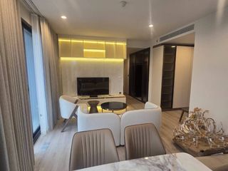 Condo en alquiler de 2 habitaciones en Huai Khwang, Bangkok