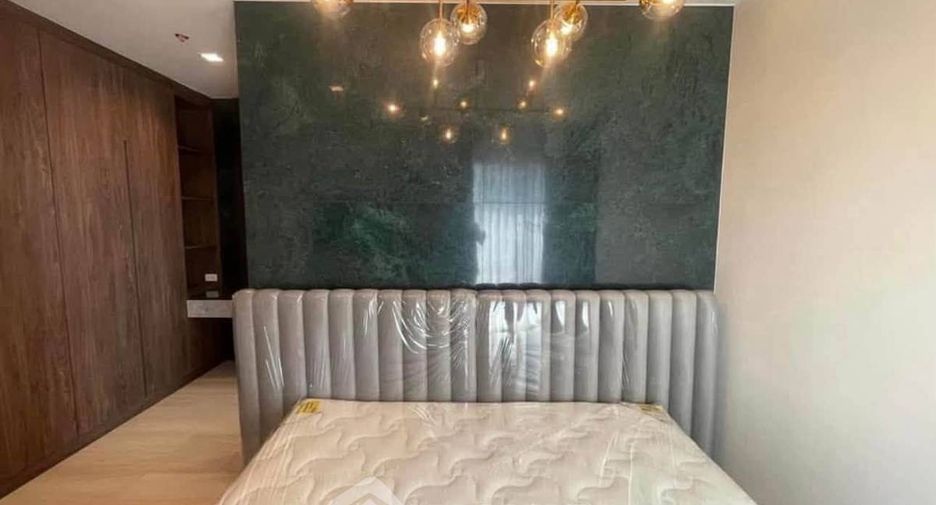 Wohnung zur Miete mit 2 Zimmer in Pathum Wan, Bangkok