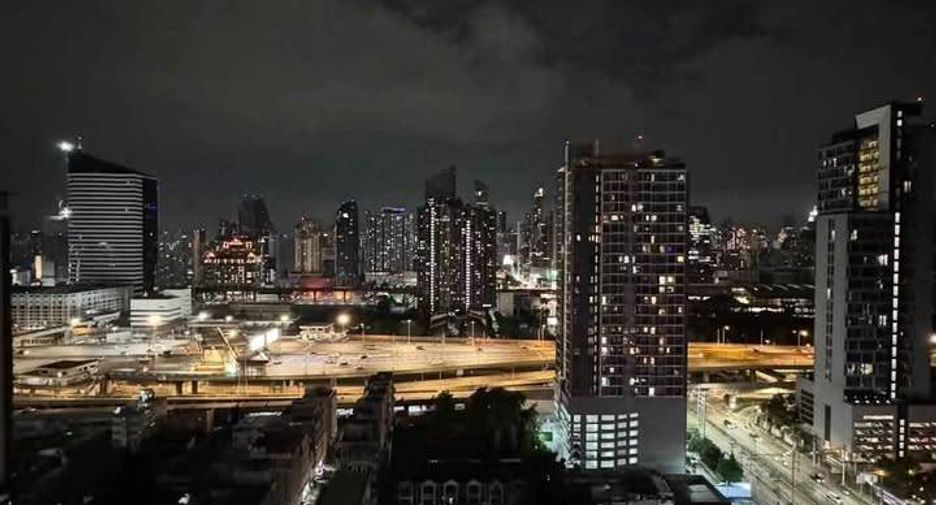 À louer 1 chambre condo à Huai Khwang, Bangkok