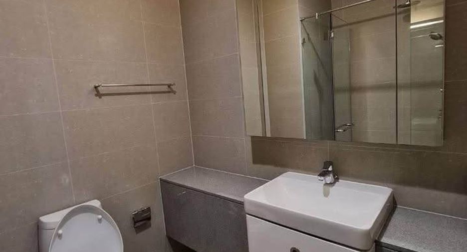 For rent 1 bed condo in Pathum Wan, Bangkok