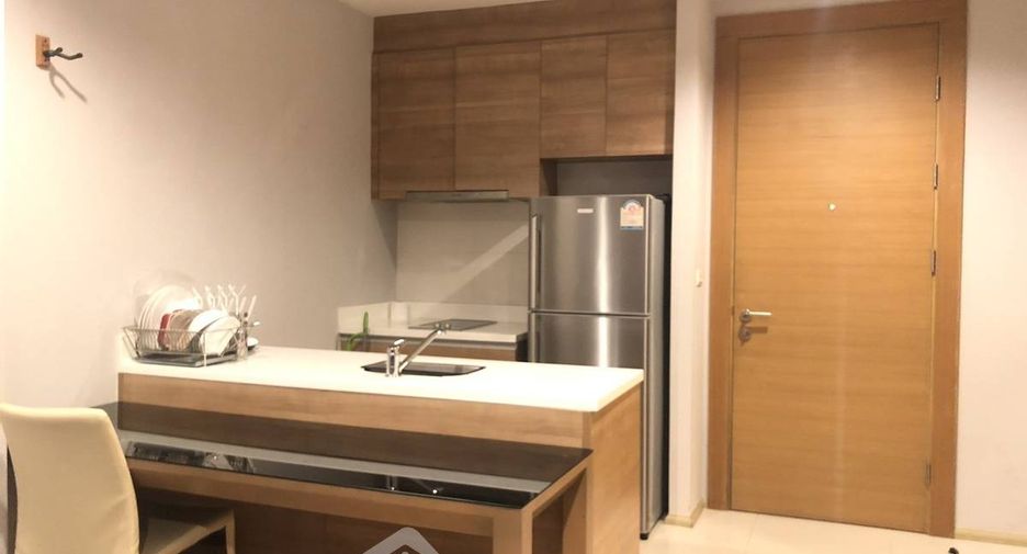 For rent 1 bed condo in Huai Khwang, Bangkok