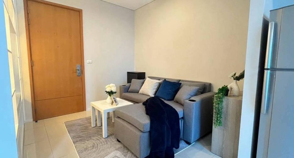 For rent 1 bed condo in Watthana, Bangkok