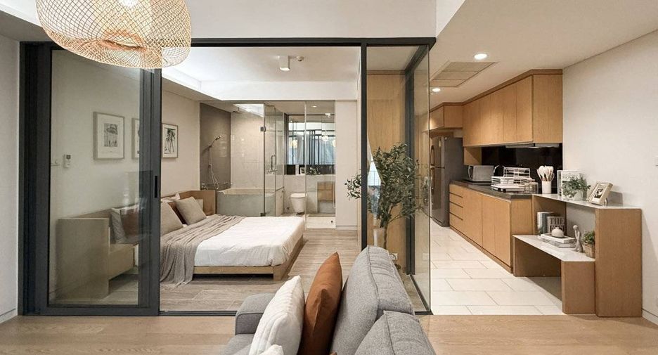For rent 1 bed condo in Watthana, Bangkok