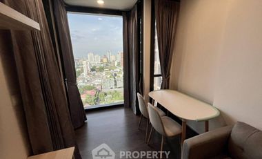 Condo en alquiler de 1 habitaciones en Khlong Toei, Bangkok
