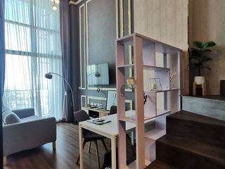 Condo en alquiler de 2 habitaciones en Bang Kapi, Bangkok