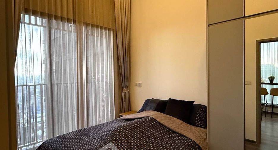 For rent 2 bedrooms condo in Chatuchak, Bangkok