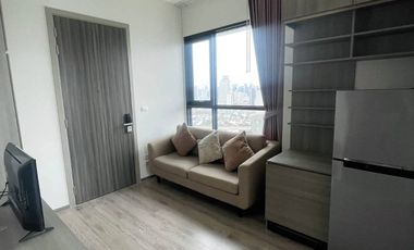 Condo en alquiler de 1 habitaciones en Watthana, Bangkok