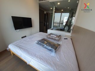 For rent 2 bedrooms condo in Bang Rak, Bangkok