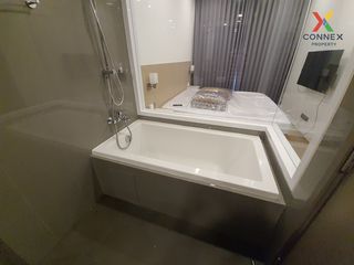 For rent 2 bedrooms condo in Bang Rak, Bangkok
