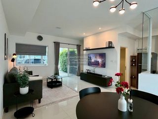 出租 2 卧室 联排别墅 在 Bang Phli, Samut Prakan