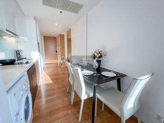 Wohnung zur Miete mit 1 Zimmer in Yan Nawa, Bangkok