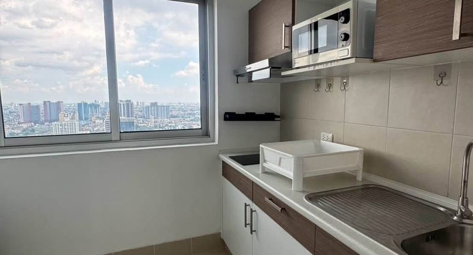 Condo en alquiler de 2 habitaciones en Watthana, Bangkok