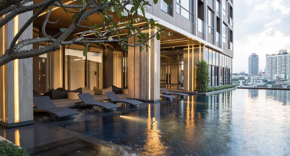 Condo en alquiler y en venta de 1 habitaciones en Khlong Toei, Bangkok